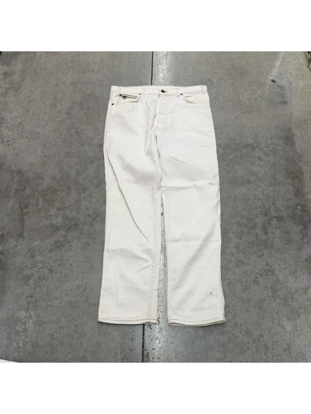 vintage levis made in usa white relaxed baggy fit jeans size 36 x 32